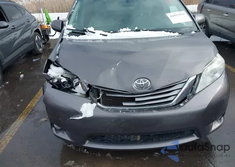 2016 Toyota Sienna Xle 8 Passenger из США, поврежденный, VIN 5TDYK3DC8GS693183